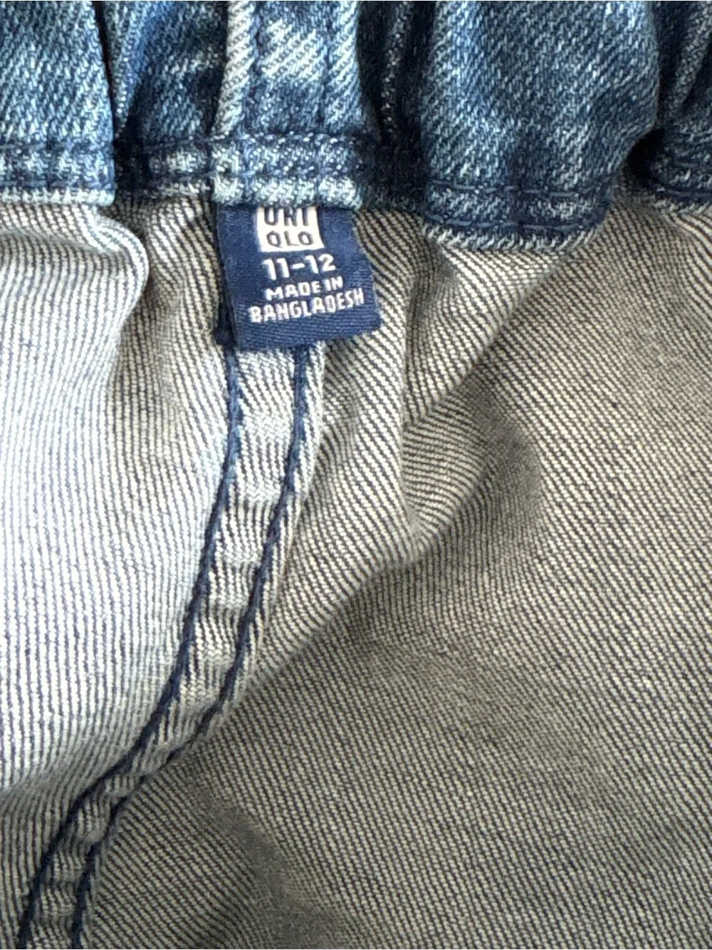Uniqlo kids stretch easy denim pants sz 11/12 yrs
